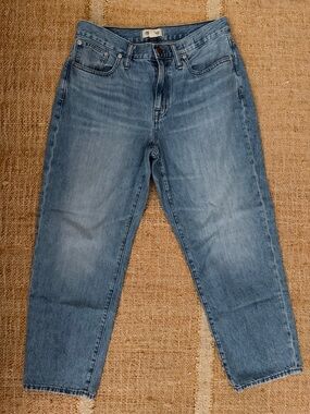 Madewell Light Blue slouchy Boyfriend Jeans size 28p